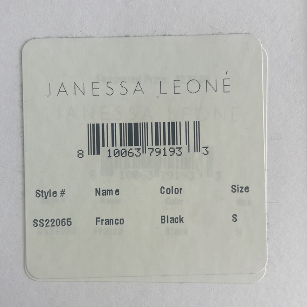 JANESSA LEONE size Small
Franco Packable Hat Is Sold Out - Picture 3 of 3